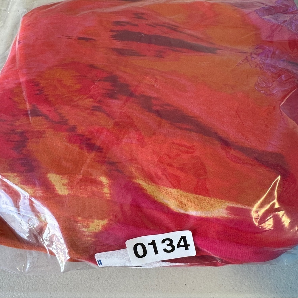 Colebrooke by Windsmoor Red Floral Stripe Poncho Blouse Size Small Sheer Overlay - Picture 12 of 12